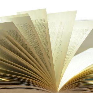 https://www.pexels.com/photo/pile-of-books-159866/